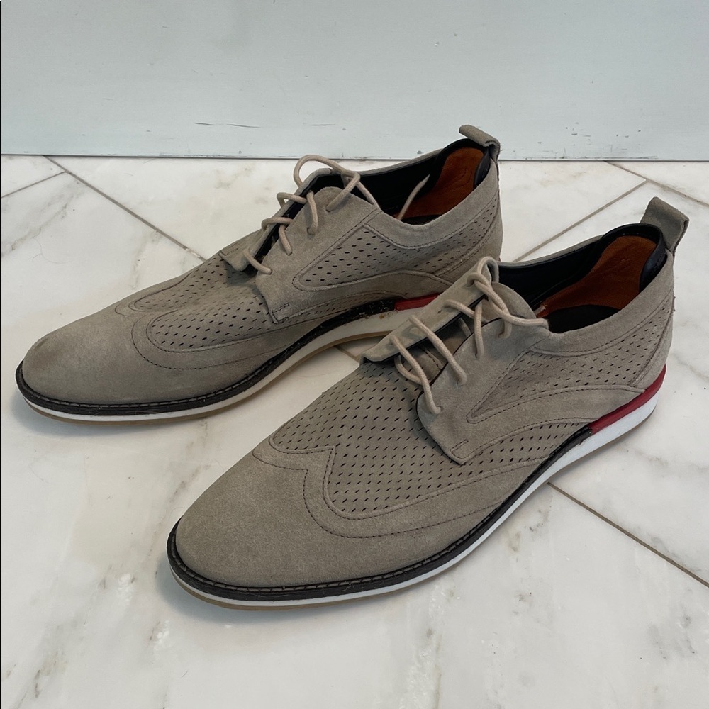 Thomas and Vine Men’s Size 10 Stone Beige Color Suede Perforated Oxford Shoes
